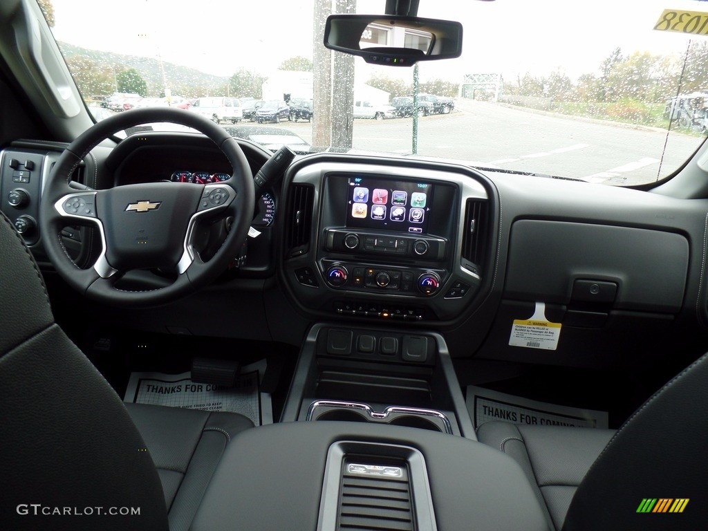 2018 Chevrolet Silverado 3500HD LTZ Crew Cab 4x4 Jet Black Dashboard Photo #123246208