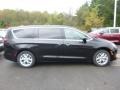 2018 Brilliant Black Crystal Pearl Chrysler Pacifica Touring Plus  photo #6
