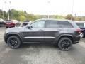 2018 Granite Crystal Metallic Jeep Grand Cherokee Laredo 4x4  photo #2