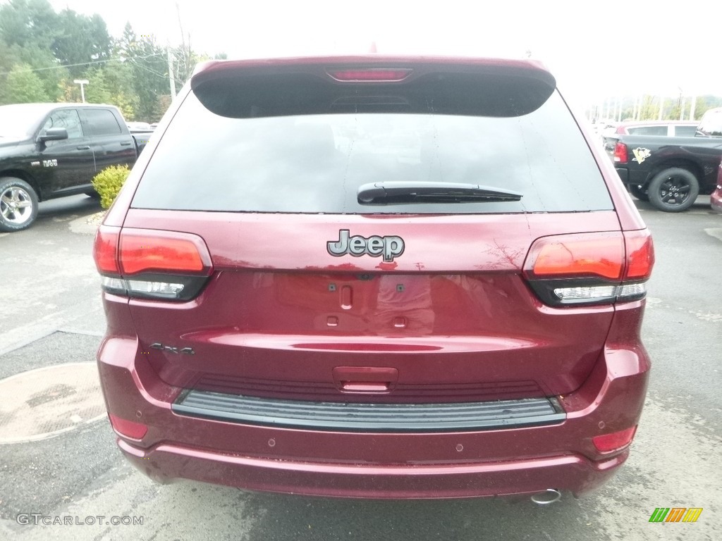 2018 Grand Cherokee Altitude 4x4 - Velvet Red Pearl / Black photo #4