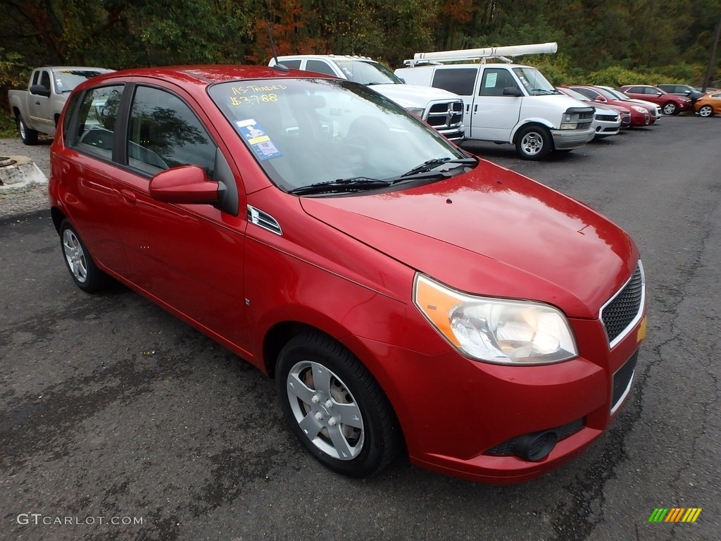 2009 Aveo Aveo5 LT - Sport Red / Charcoal photo #5