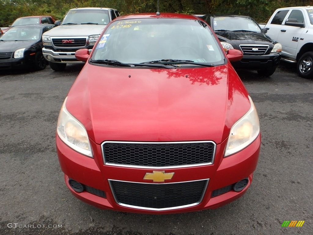 2009 Aveo Aveo5 LT - Sport Red / Charcoal photo #6