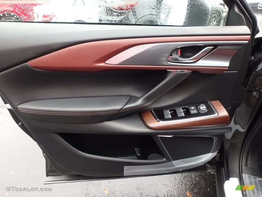 2018 Mazda CX-9 Signature AWD Auburn Door Panel Photo #123262011