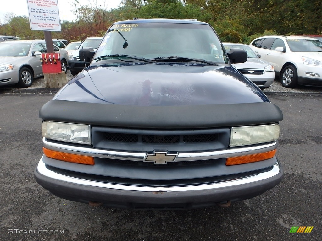 2001 Blazer LS 4x4 - Indigo Blue Metallic / Graphite photo #6