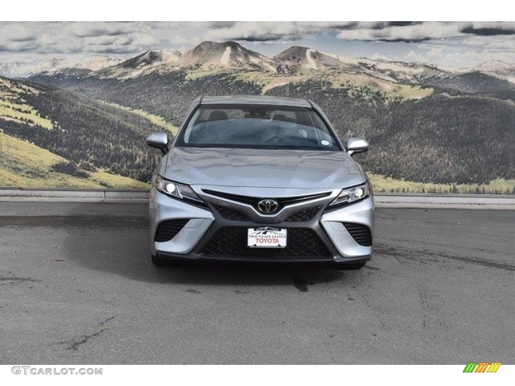 2018 Camry SE - Celestial Silver Metallic / Ash photo #2