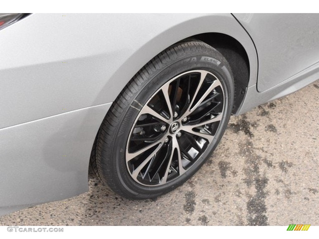 2018 Camry SE - Celestial Silver Metallic / Ash photo #9