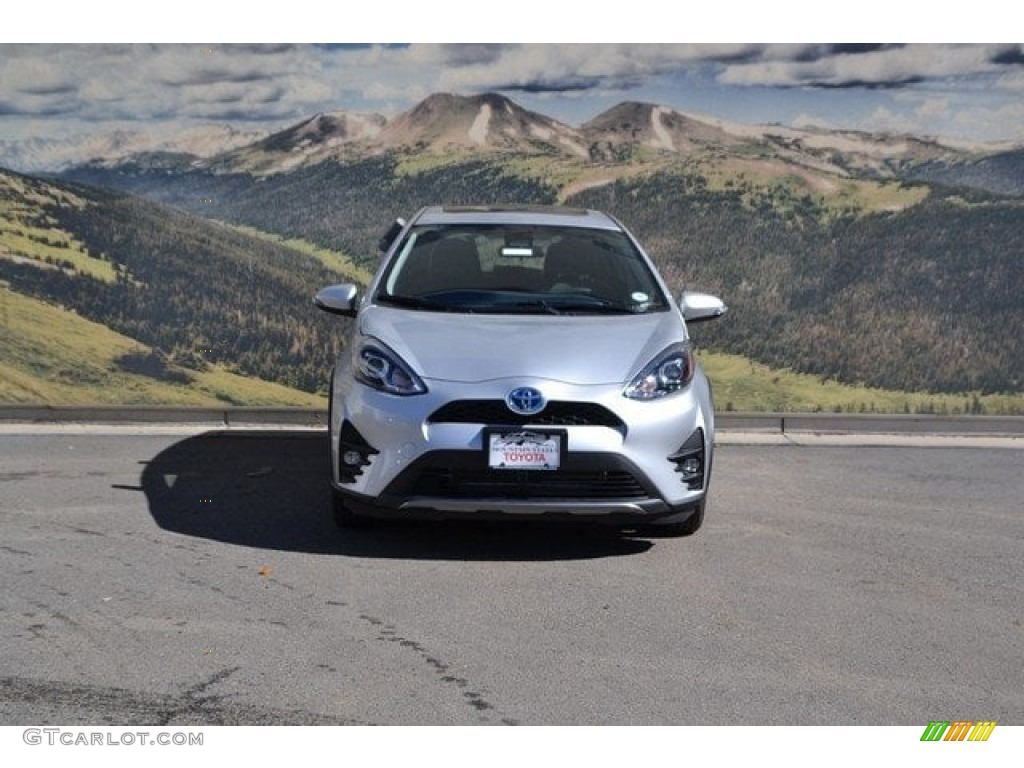 2018 Prius c Four - Classic Silver Metallic / Black photo #2