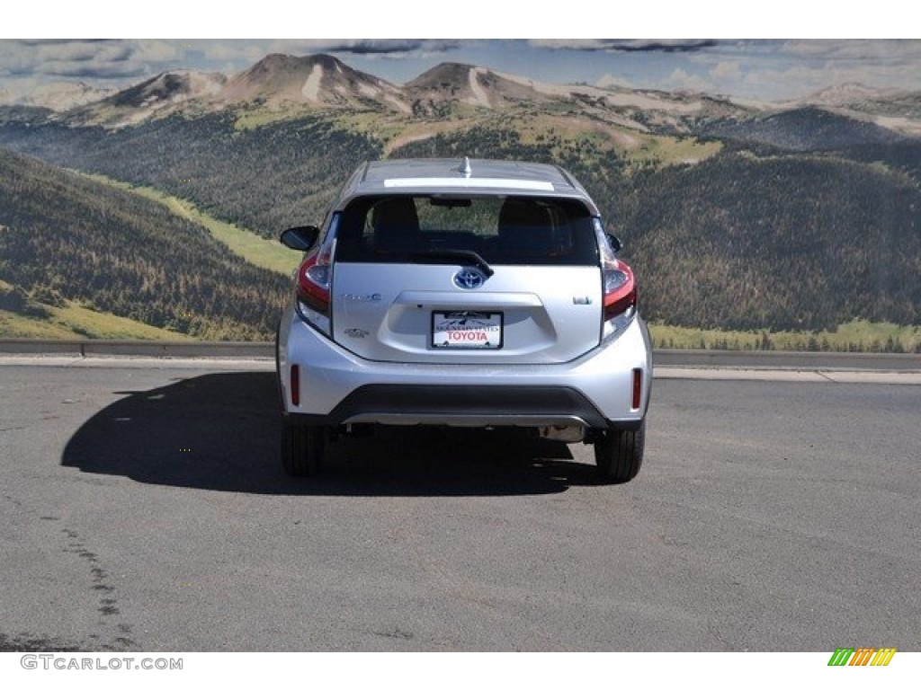 2018 Prius c Four - Classic Silver Metallic / Black photo #4