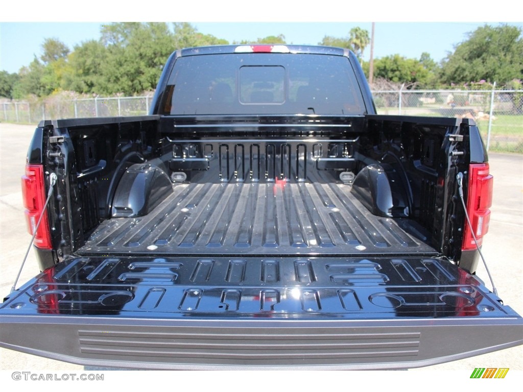 2017 F150 XLT SuperCrew - Shadow Black / Black photo #23