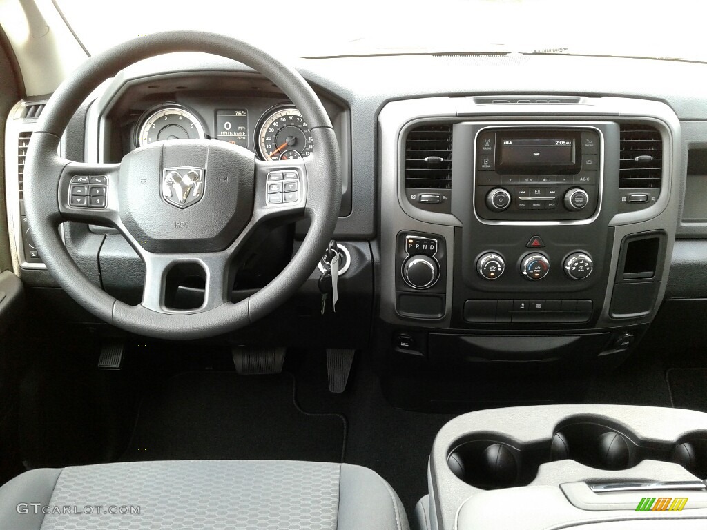 2018 1500 Tradesman Quad Cab - Granite Crystal Metallic / Black/Diesel Gray photo #15