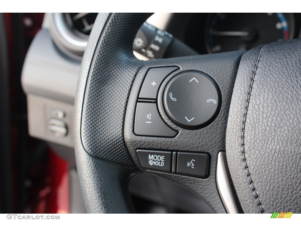 2018 Toyota RAV4 LE Controls Photo #123271245