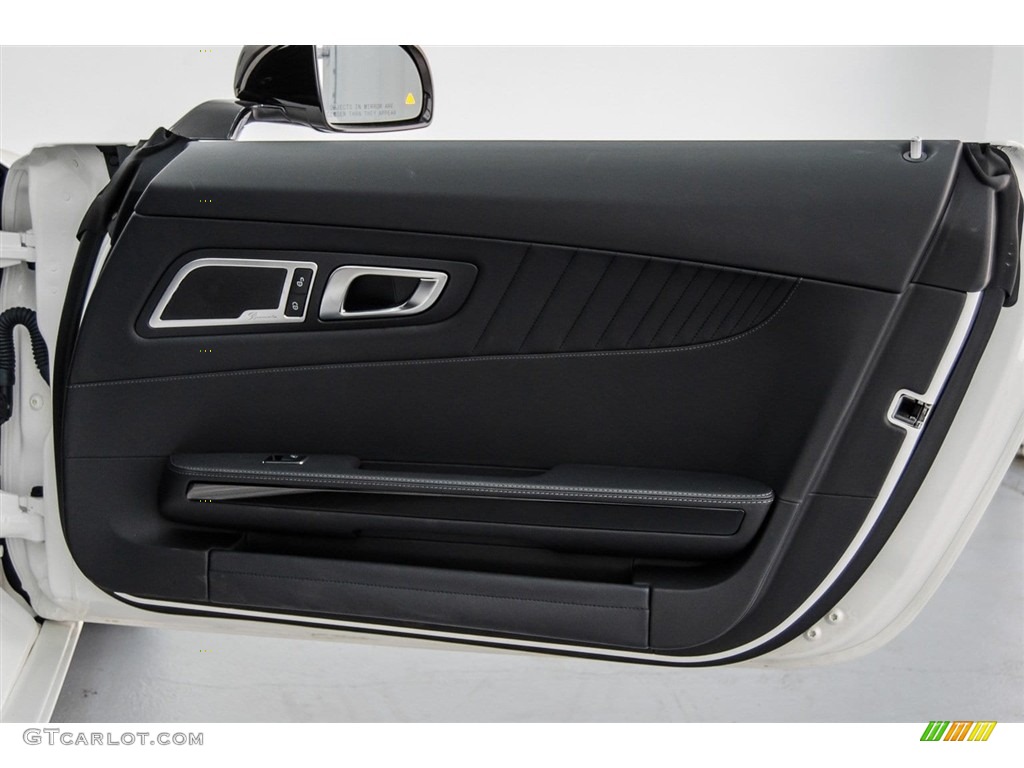 2017 Mercedes-Benz AMG GT S Coupe Black Door Panel Photo #123273120