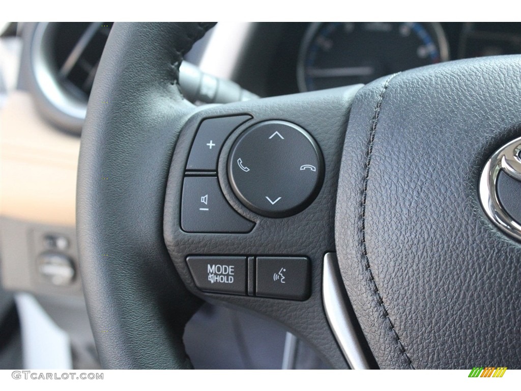 2018 Toyota RAV4 Limited Controls Photo #123273366