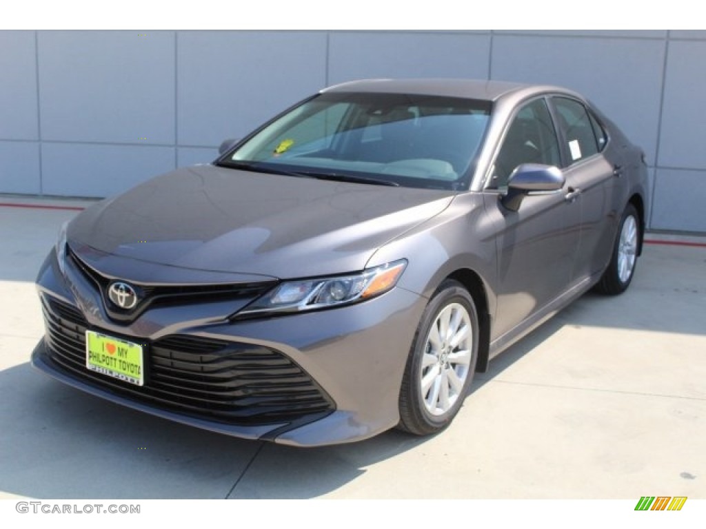2018 Camry LE - Predawn Gray Mica / Ash photo #3