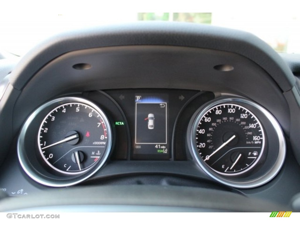 2018 Camry LE - Predawn Gray Mica / Ash photo #18