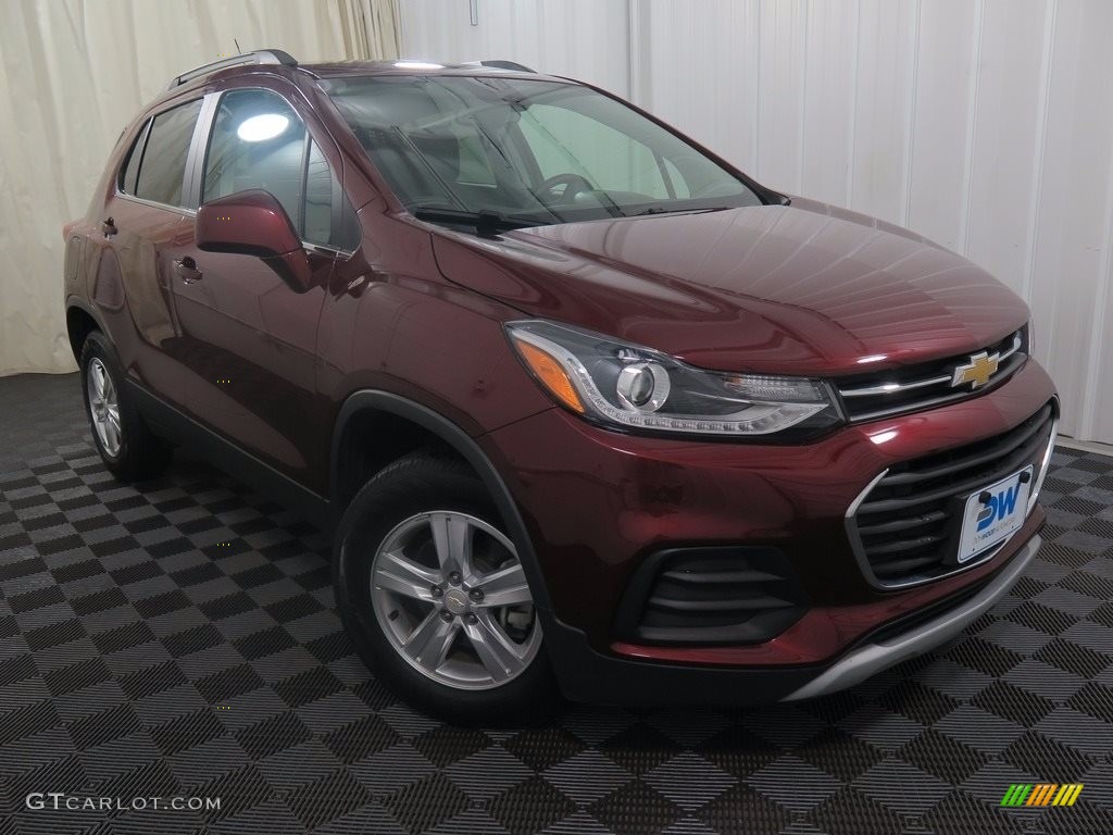 2017 Trax LT AWD - Red Hot / Jet Black photo #1