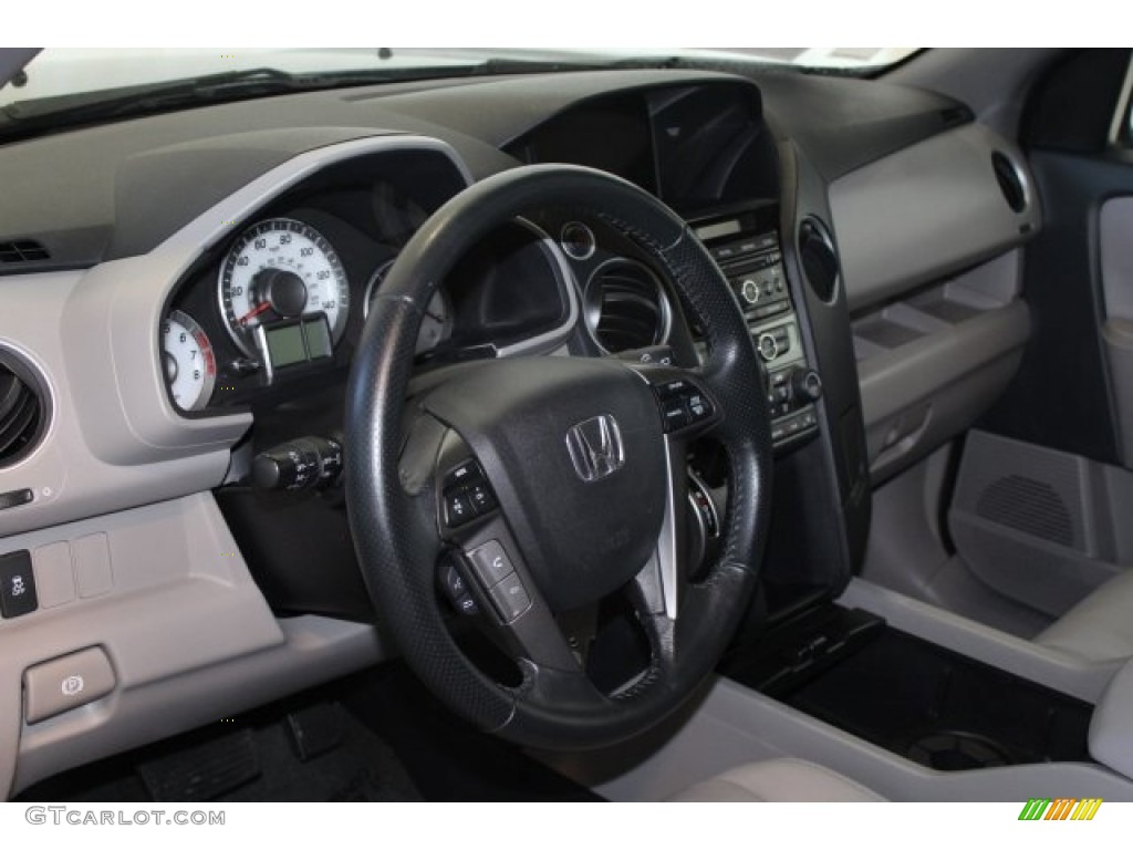 2015 Pilot EX-L - Crystal Black Pearl / Gray photo #12