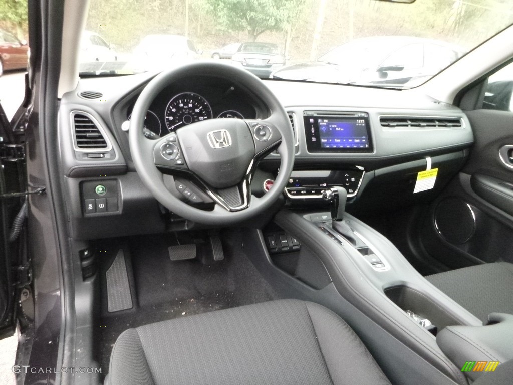 Black Interior 2018 Honda HR-V EX AWD Photo #123278613