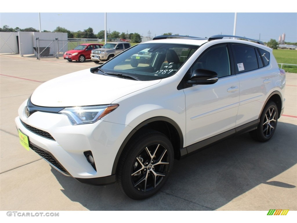 2018 RAV4 SE - Super White / Cinnamon photo #3