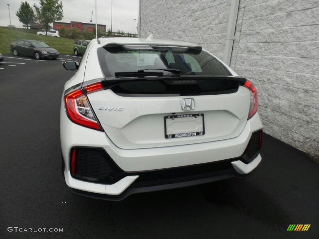 2018 Civic EX Hatchback - White Orchid Pearl / Black photo #7