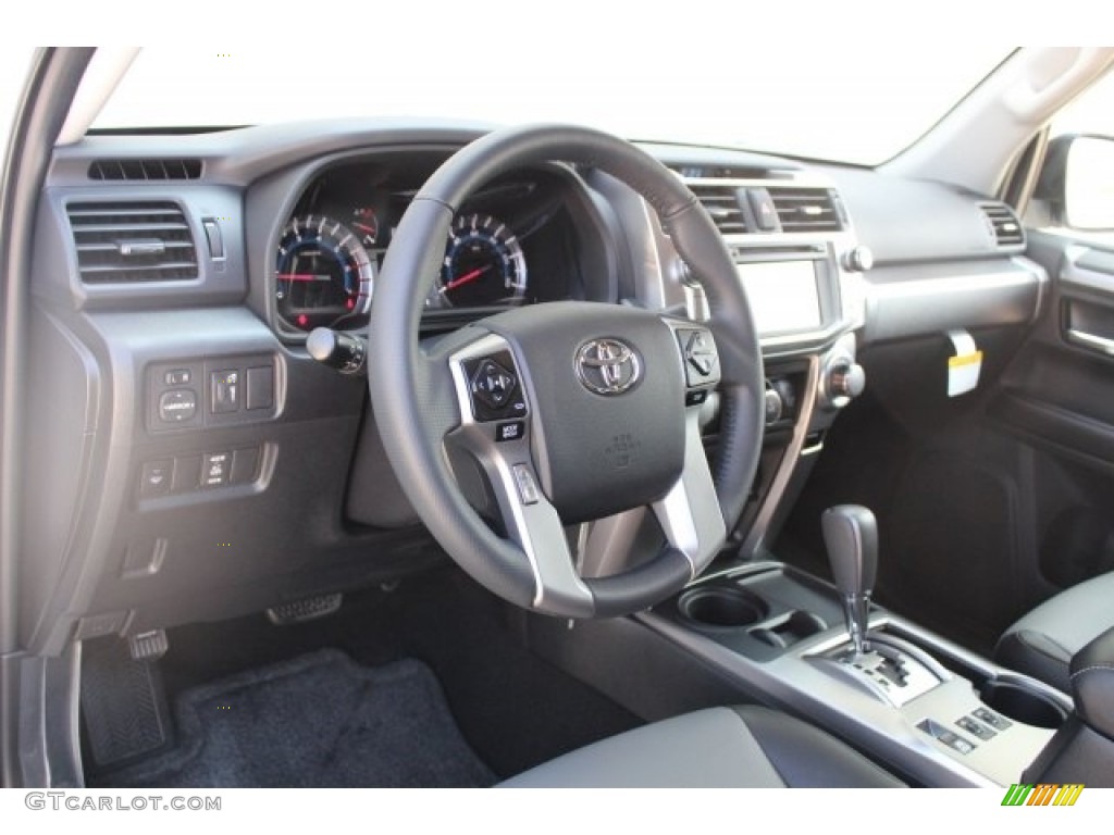 2018 4Runner SR5 - Super White / Black photo #10