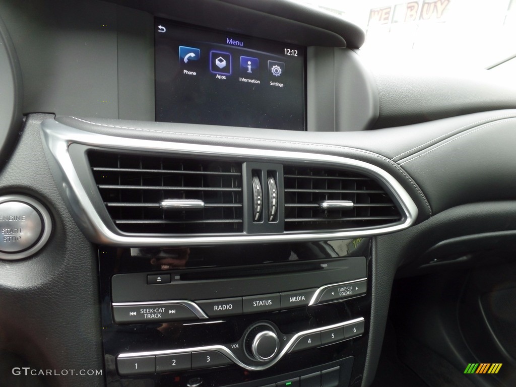 2018 QX30 Sport - Blade Silver / Graphite photo #17