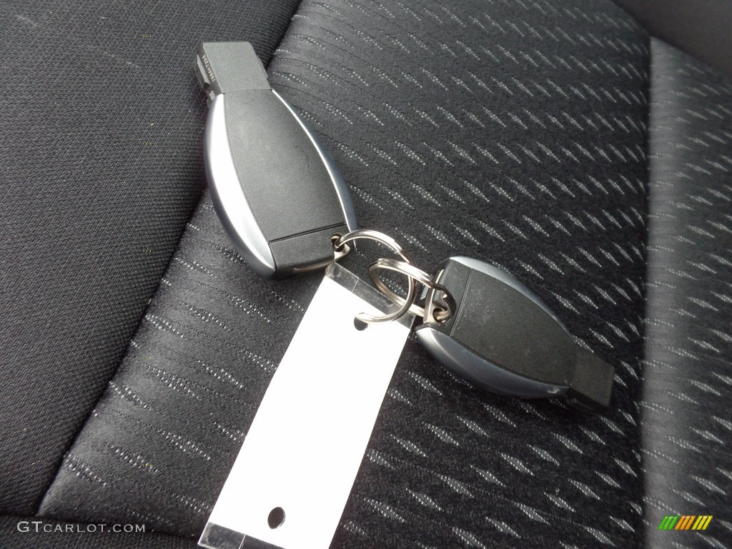 2018 QX30 Sport - Blade Silver / Graphite photo #20