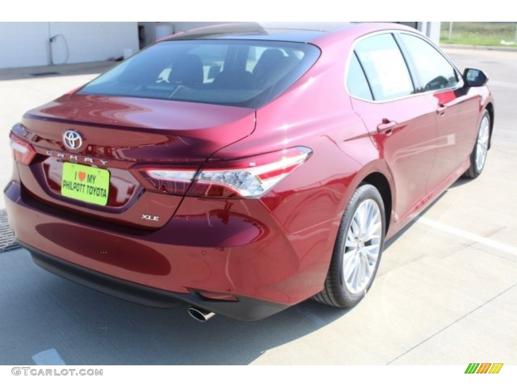 2018 Camry XLE - Ruby Flare Pearl / Black photo #8