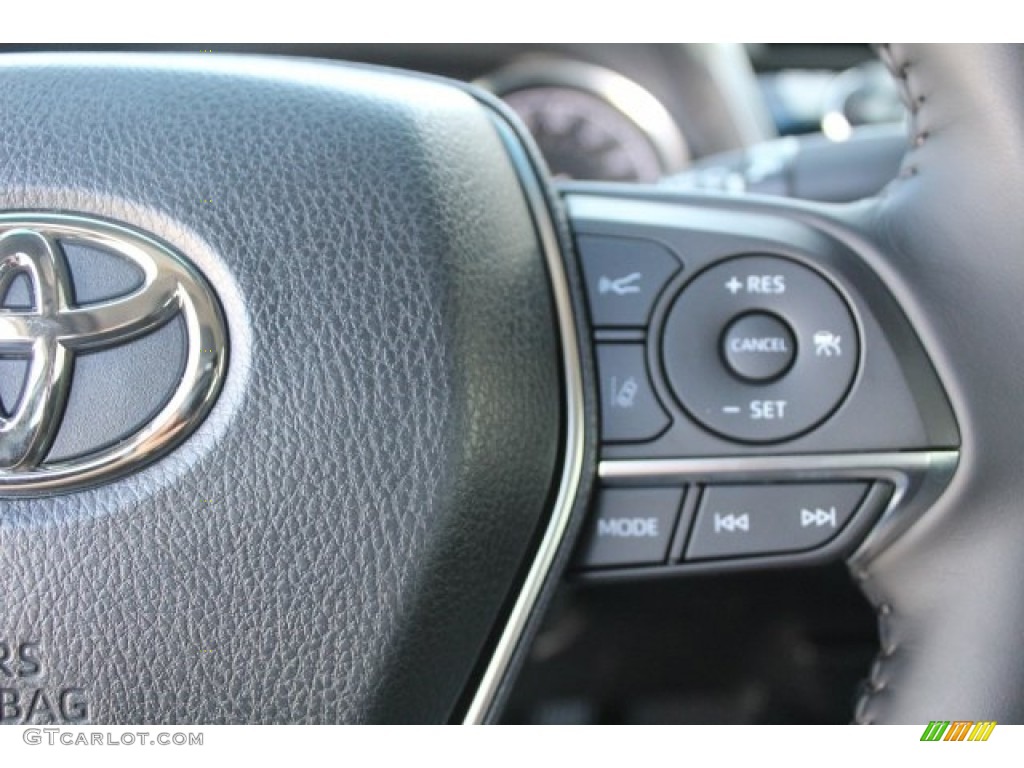 2018 Camry XLE - Ruby Flare Pearl / Black photo #17