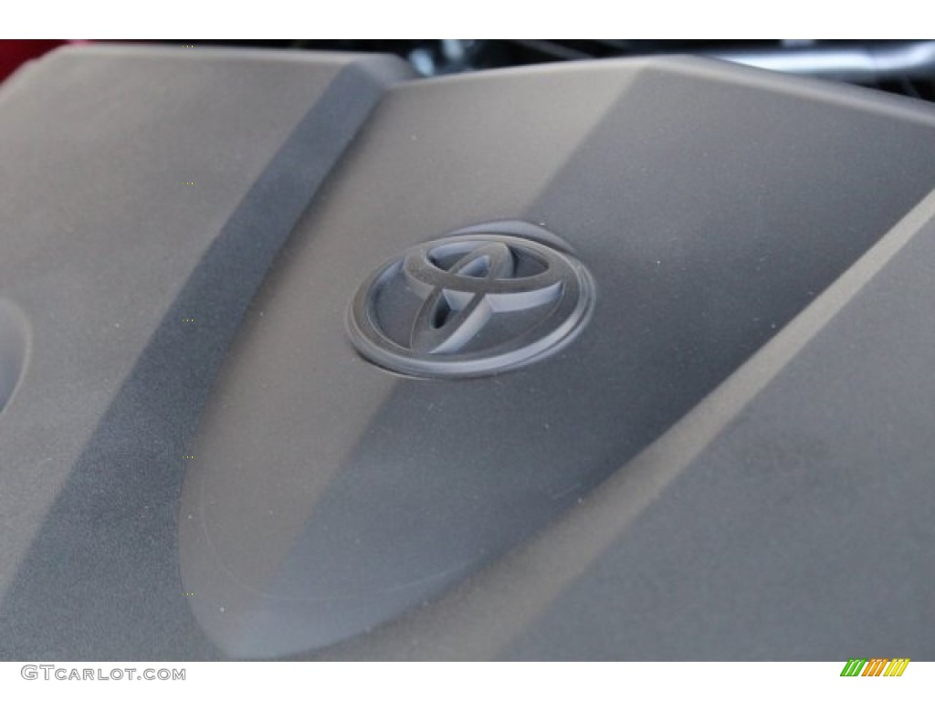 2018 Camry XLE - Ruby Flare Pearl / Black photo #25