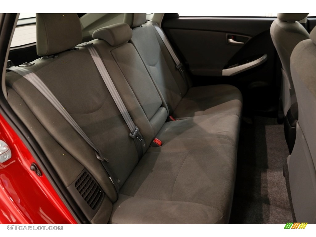 2015 Prius Three Hybrid - Barcelona Red Metallic / Dark Gray photo #16