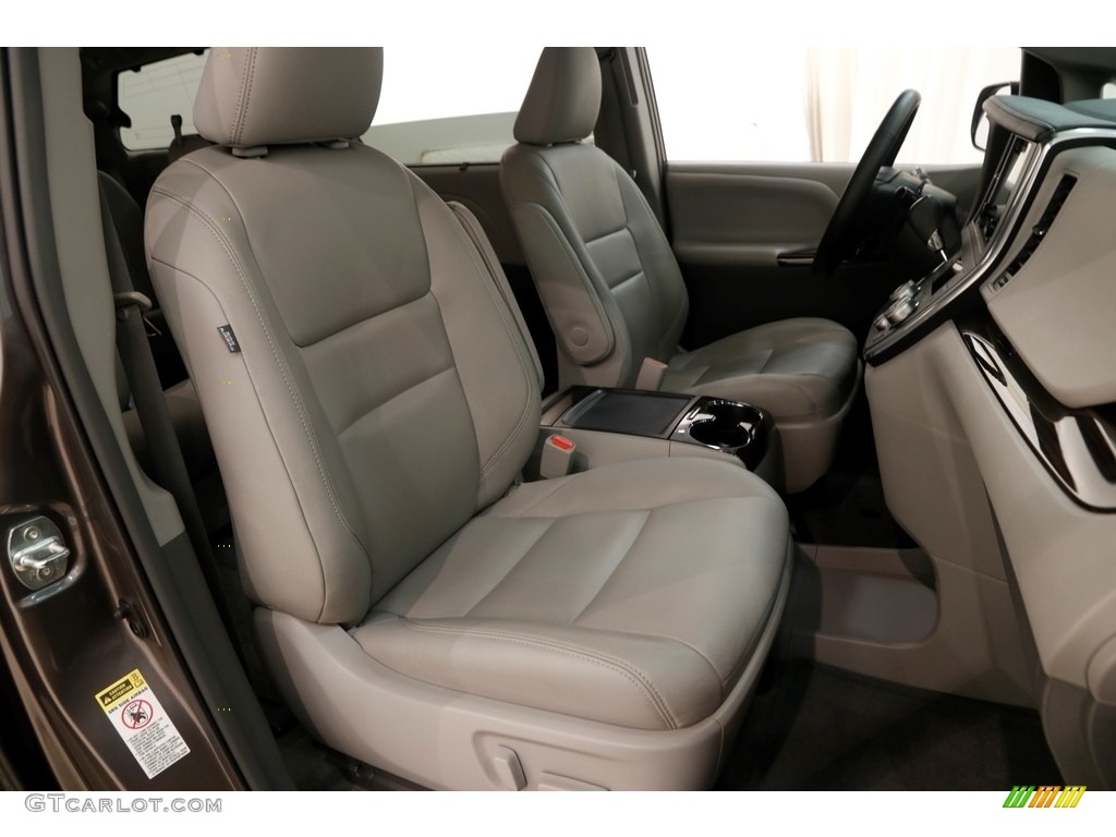 2015 Sienna XLE - Predawn Gray Mica / Ash photo #17