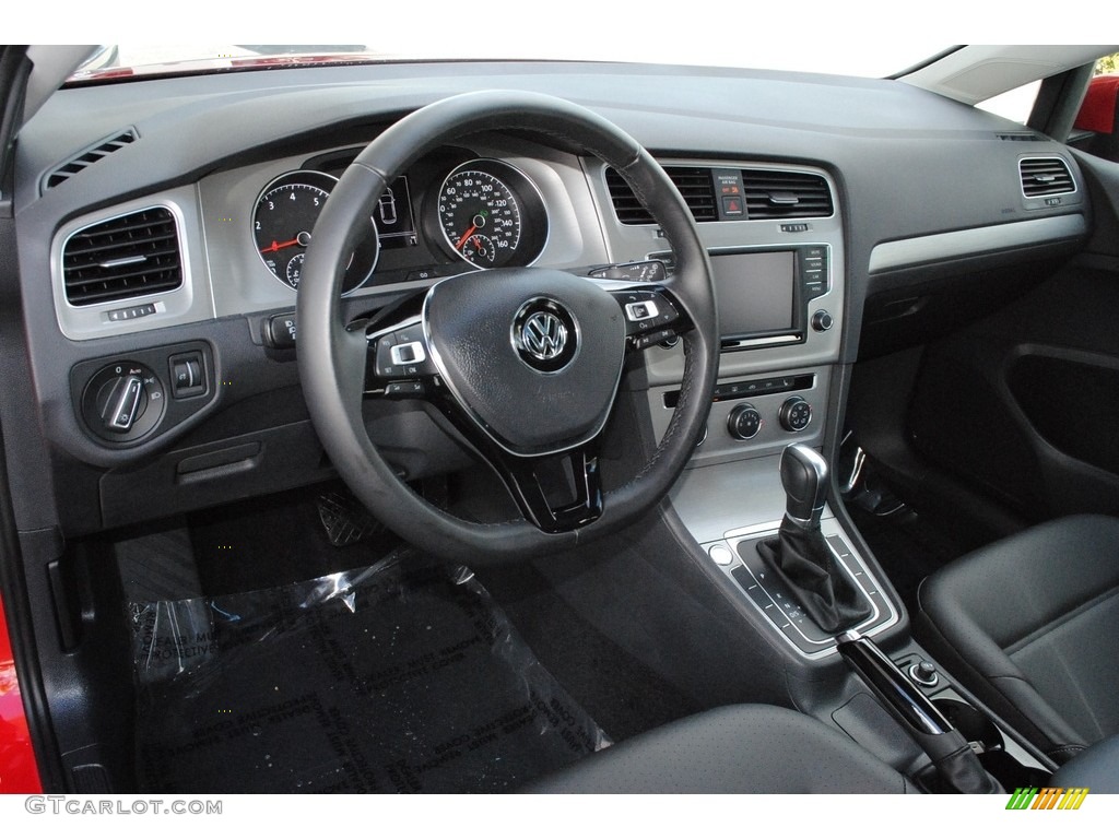 2017 Volkswagen Golf 4 Door 1.8T Wolfsburg Titan Black Dashboard Photo #123291114