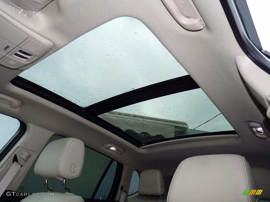 2018 Buick Envision Essence AWD Sunroof Photo #123294186