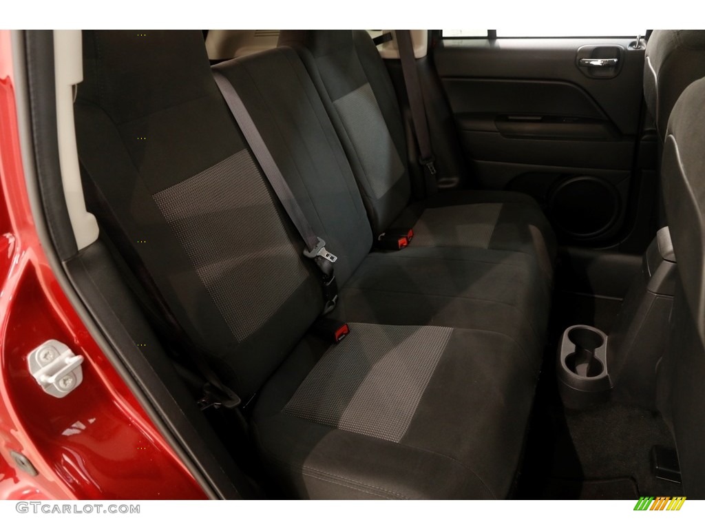 2017 Compass Sport 4x4 - Deep Cherry Red Crystal Pearl / Dark Slate Gray photo #13