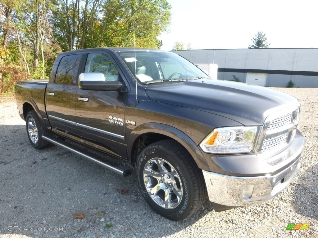 2018 1500 Laramie Crew Cab 4x4 - Granite Crystal Metallic / Black photo #7