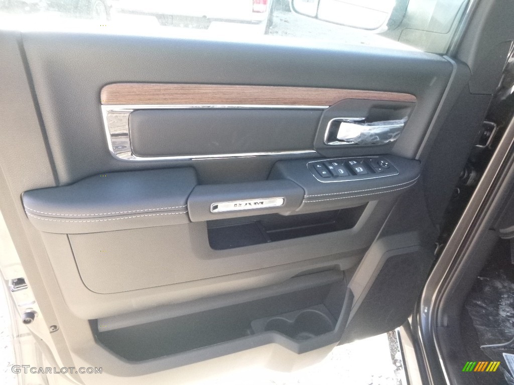 2018 1500 Laramie Crew Cab 4x4 - Granite Crystal Metallic / Black photo #15