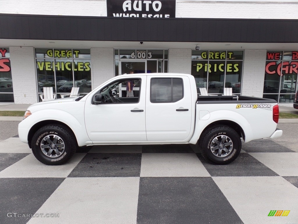 2017 Frontier Desert Runner Crew Cab - Glacier White / Steel photo #1