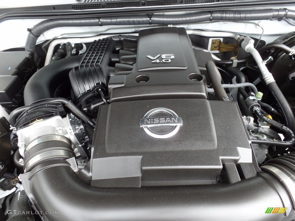 2017 Nissan Frontier Desert Runner Crew Cab Engine Photos