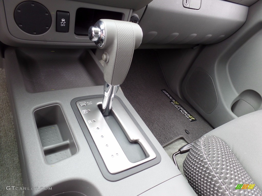 2017 Nissan Frontier Desert Runner Crew Cab Transmission Photos