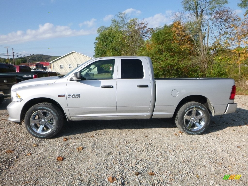 2018 1500 Express Quad Cab 4x4 - Bright Silver Metallic / Black/Diesel Gray photo #2