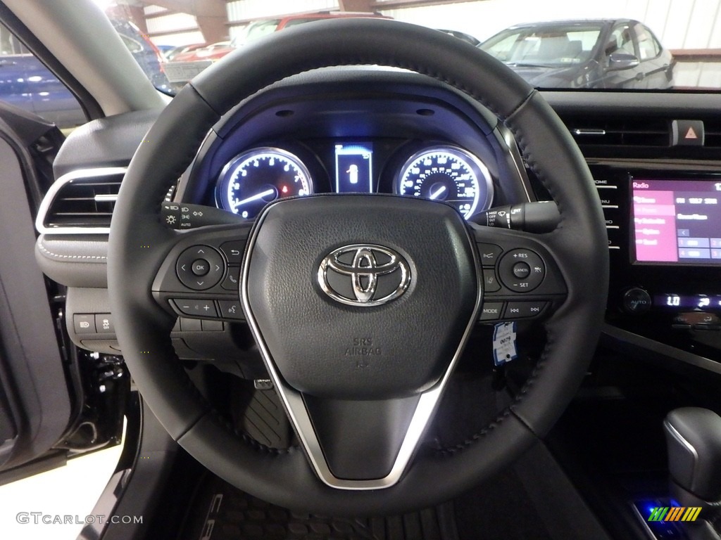 2018 Camry SE - Midnight Black Metallic / Black photo #15