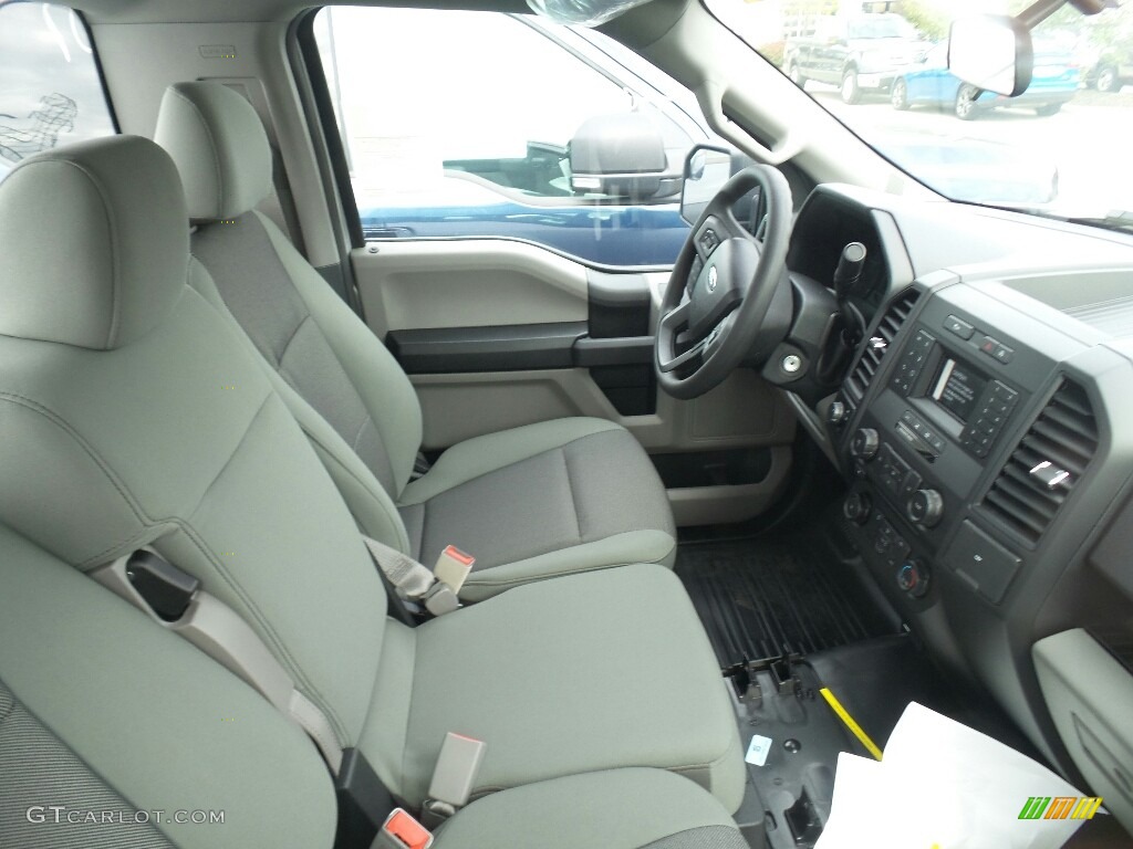 2018 F150 XL Regular Cab - Ingot Silver / Earth Gray photo #4