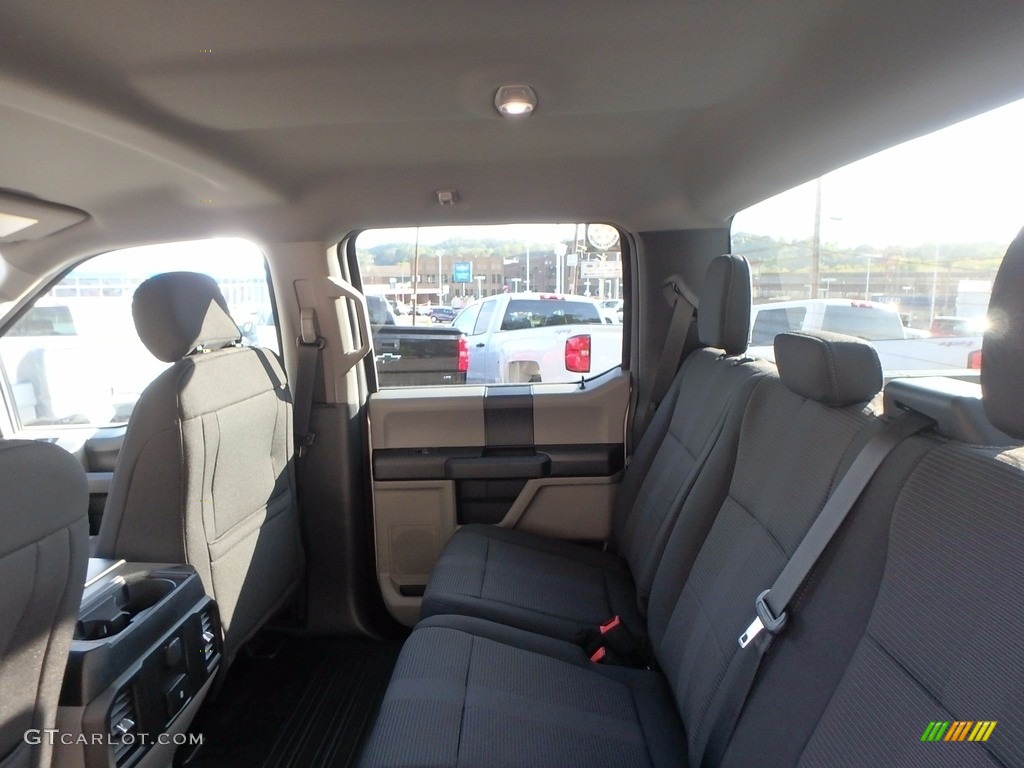 2018 F150 STX SuperCrew 4x4 - Ingot Silver / Earth Gray photo #11