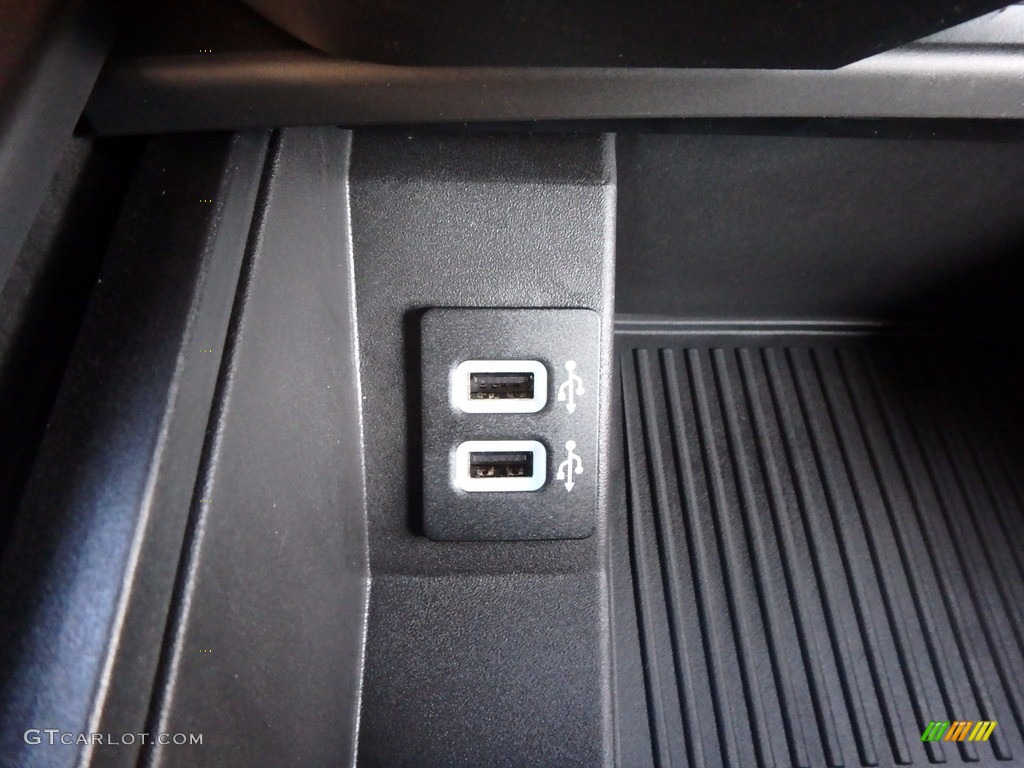 2018 F150 STX SuperCrew 4x4 - Ingot Silver / Earth Gray photo #18