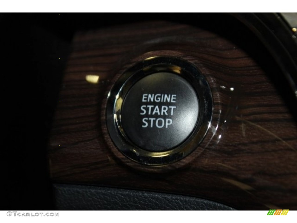2015 Avalon Limited - Attitude Black / Almond photo #23