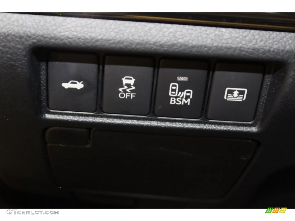 2015 Avalon Limited - Attitude Black / Almond photo #33