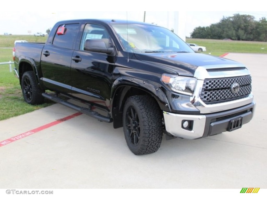 2018 Tundra TSS CrewMax 4x4 - Midnight Black Metallic / Black photo #3