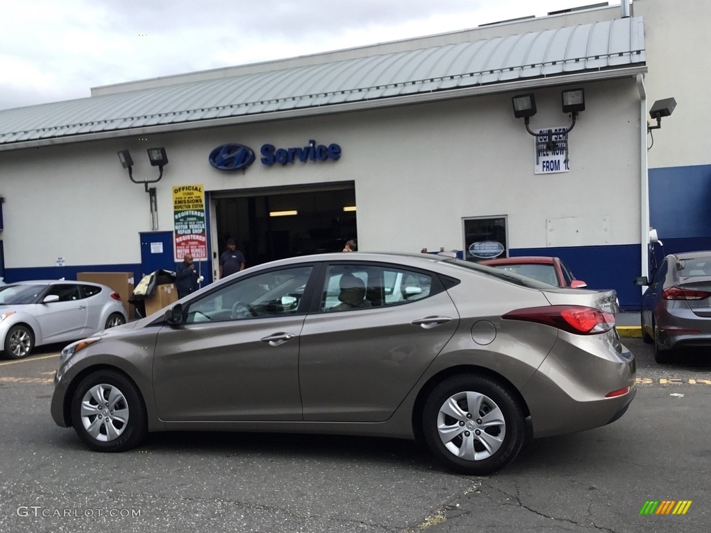 2016 Elantra SE - Desert Bronze / Beige photo #6