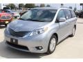 2017 Silver Sky Metallic Toyota Sienna XLE  photo #4